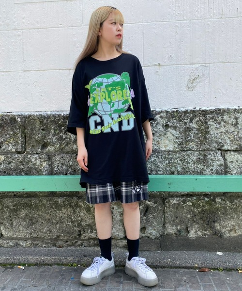 Candy Stripper（キャンディストリッパー）の「LET'S EXPLORE! BIGBIG Tシャツ（Tシャツ/カットソー・レディース・オフホワイト/グリーン/ブラック/ブルー・2）」の18枚目の写真