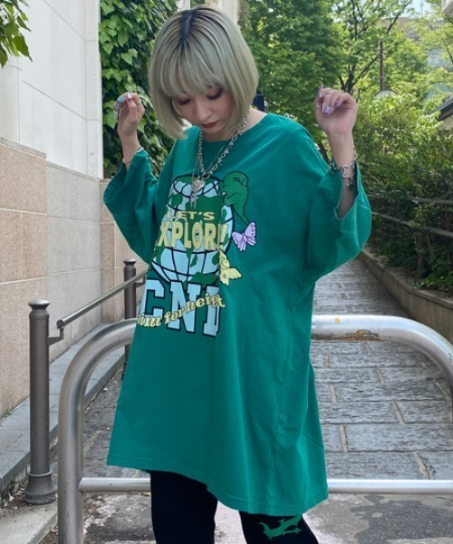 Candy Stripper（キャンディストリッパー）の「LET'S EXPLORE! BIGBIG Tシャツ（Tシャツ/カットソー・レディース・オフホワイト/グリーン/ブラック/ブルー・2）」の19枚目の写真