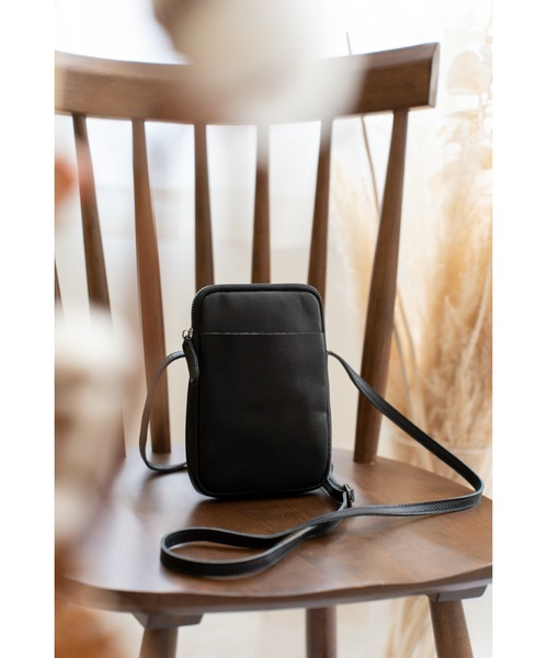 DEVICE（デバイス）の「本革 財布 ショルダー バッグ（ショルダーバッグ・レディース・ブラック/キャメル・FREE）」の4枚目の写真