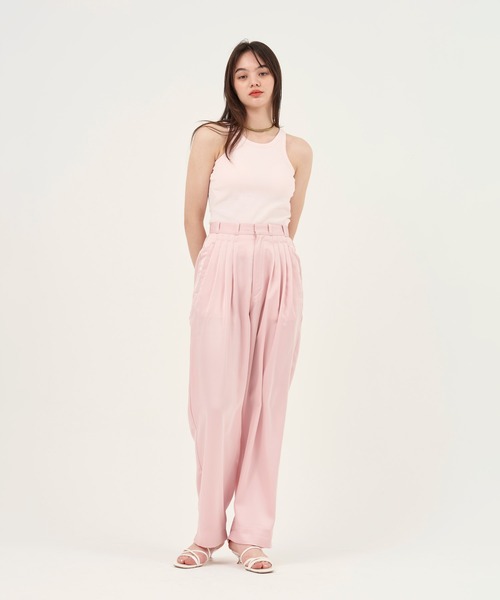 TINA:JOJUN(ティーナジョジュン)の「4タック サテンストレートパンツ TINA:JOJUN(その他パンツ・レディース・ピンク/ライトベージュ・S/M)」の9枚目の写真