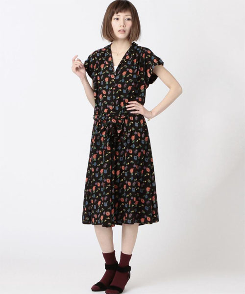 ROSE BUD（ローズバッド）の「(ROSE BUD)B235-39 VELOUR ANKLE STRAP SANDAL【sweet掲載】【City Living京都掲載】【カタログ掲載】アンクルストラップサンダル（サンダル・レディース・ブラック/ライトグレー/ベージュ系その他・35/39/38/36/37）」の13枚目の写真