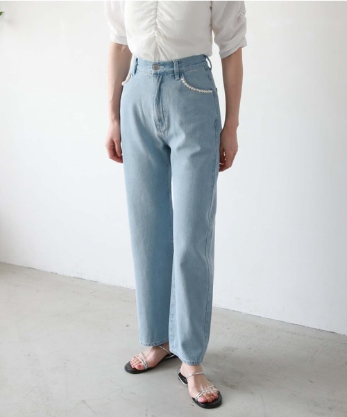 archives(アルシーヴ)の「パールポケットデニム(デニムパンツ・レディース・サックスブルー/ブルー・SMALL/MEDIUM)」の1枚目の写真