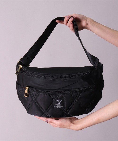 LIZDAYS（リズデイズ）の「(LF)【LIZDAYS】キルティング ナイロン ボディバッグ（ボディバッグ/ウエストポーチ・レディース・ベージュ/ダークグレー/ブラック・ONE SIZE）」の9枚目の写真