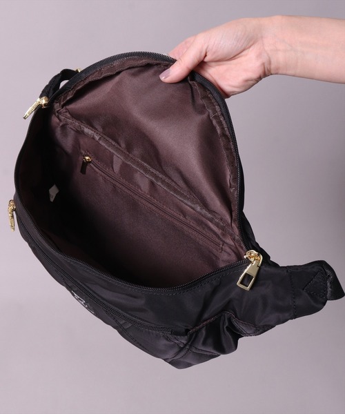 LIZDAYS（リズデイズ）の「(LF)【LIZDAYS】キルティング ナイロン ボディバッグ（ボディバッグ/ウエストポーチ・レディース・ベージュ/ダークグレー/ブラック・ONE SIZE）」の13枚目の写真