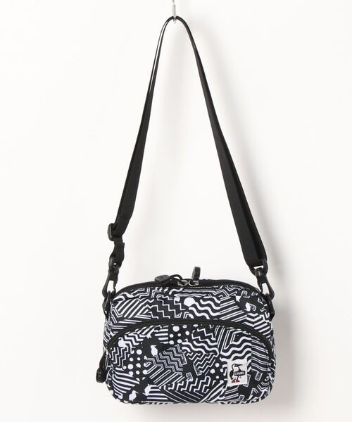 CHUMS（チャムス）の「【CHUMS/チャムス】 Recycle Shoulder Pouch（ショルダーバッグ・メンズ・ブラック/レッド/ライトブルー/その他1/その他2/その他3/ネイビー/ブラウン/その他7/その他5/その他6/その他4/その他11/その他8/その他10/その他9・FREE）」の22枚目の写真