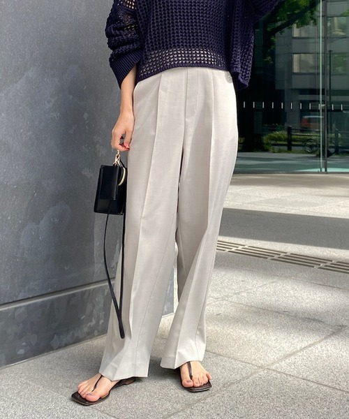 ストレートワイドパンツ