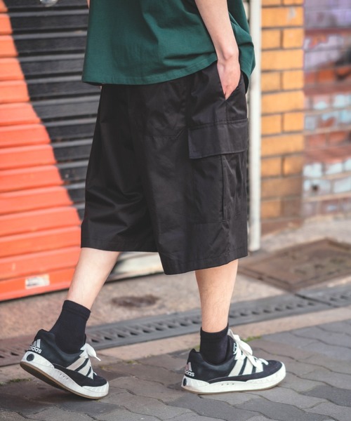 improves（インプローブス）の「ワイド カーゴ ショートパンツ（カーゴパンツ・メンズ・ホワイト/ベージュ/ブラック/カーキ・FREE）」の11枚目の写真
