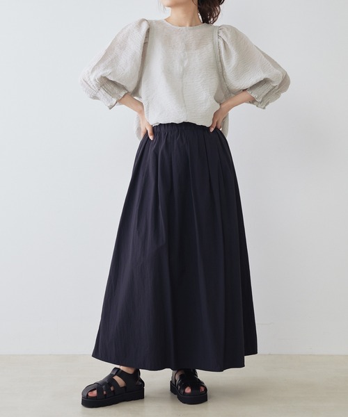 PUAL CE CIN（ピュアルセシン）の「タックショルダー シャーリングシアーブラウス（シャツ/ブラウス・レディース・ライトグレー/ベージュ/オフホワイト・FREE）」の16枚目の写真