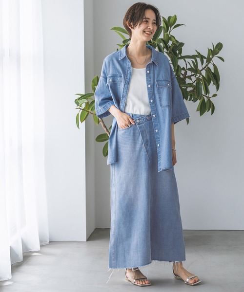 LEPSIM(レプシィム)の「アシメスリットデニムスカート 704344(スカート・レディース・ライトブルー/ブルー・LARGE/MEDIUM)」の18枚目の写真