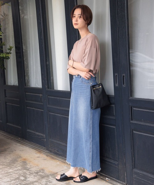 LEPSIM(レプシィム)の「アシメスリットデニムスカート 704344(スカート・レディース・ライトブルー/ブルー・LARGE/MEDIUM)」の6枚目の写真