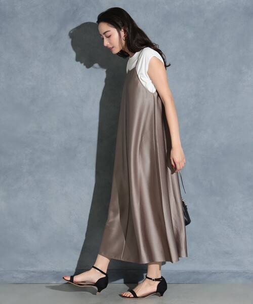 BEAMS HEART（ビームスハート）の「【2点セット】BEAMS HEART / サッカーサテン キャミワンピース×フレンチスリーブTシャツ（ワンピース・レディース・オリーブ/ベージュ/ネイビー・FREE）」の17枚目の写真