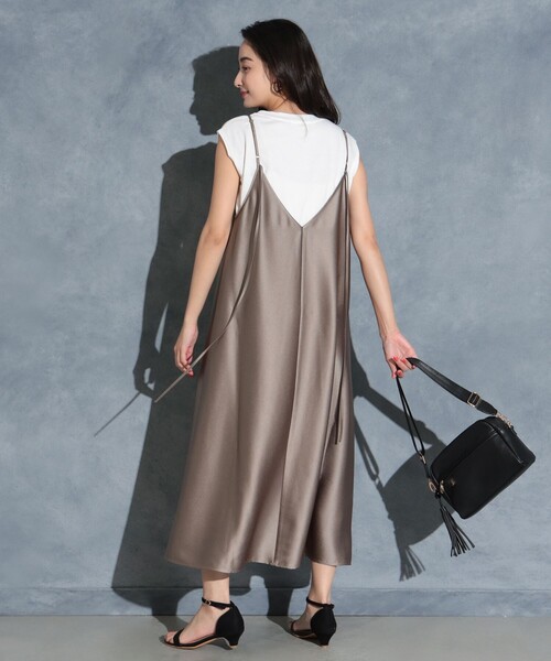 BEAMS HEART（ビームスハート）の「【2点セット】BEAMS HEART / サッカーサテン キャミワンピース×フレンチスリーブTシャツ（ワンピース・レディース・オリーブ/ベージュ/ネイビー・FREE）」の20枚目の写真