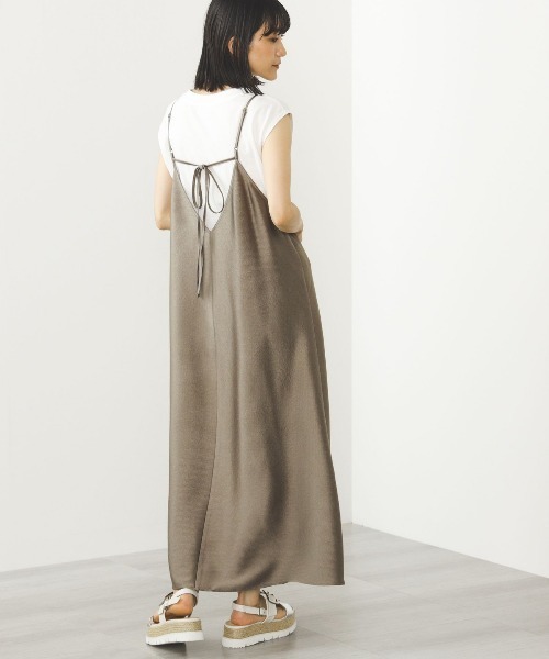 BEAMS HEART（ビームスハート）の「【2点セット】BEAMS HEART / サッカーサテン キャミワンピース×フレンチスリーブTシャツ（ワンピース・レディース・オリーブ/ベージュ/ネイビー・FREE）」の4枚目の写真
