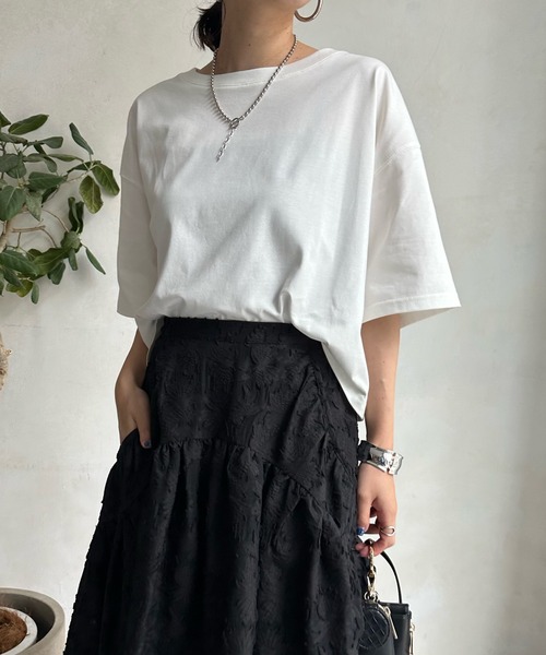DouDou(ドゥドゥ)の「ショート丈TEE(Tシャツ/カットソー・レディース・ブラック/オフホワイト/オリーブ/レモンイエロー・FREE)」の11枚目の写真
