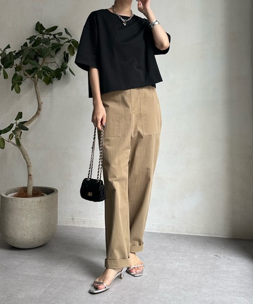 DouDou(ドゥドゥ)の「ショート丈TEE(Tシャツ/カットソー・レディース・ブラック/オフホワイト/オリーブ/レモンイエロー・FREE)」の16枚目の写真