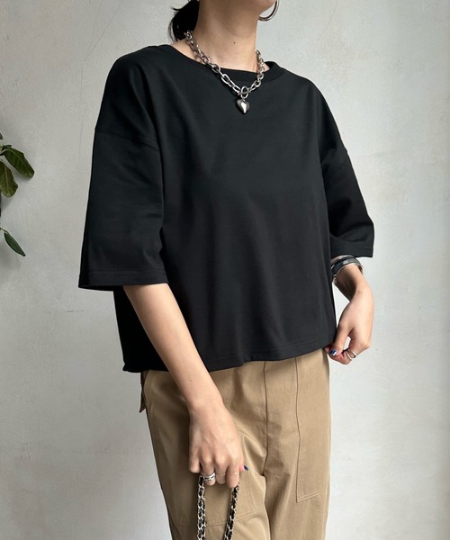 DouDou(ドゥドゥ)の「ショート丈TEE(Tシャツ/カットソー・レディース・ブラック/オフホワイト/オリーブ/レモンイエロー・FREE)」の20枚目の写真