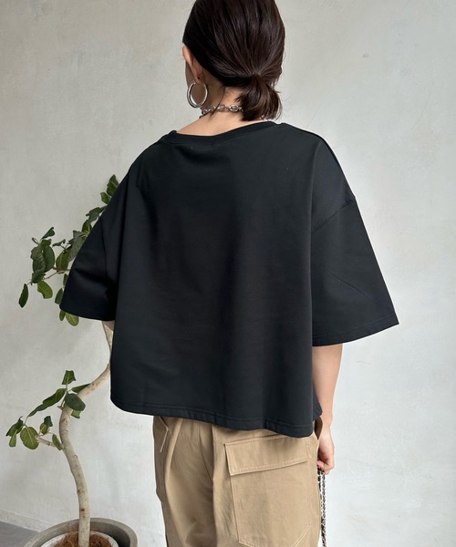 DouDou(ドゥドゥ)の「ショート丈TEE(Tシャツ/カットソー・レディース・ブラック/オフホワイト/オリーブ/レモンイエロー・FREE)」の22枚目の写真