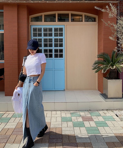 meJane(ミージェーン)の「センタースリットハイウエストデニムロングスカート(デニムスカート・レディース・ブルー・S/M/L)」の4枚目の写真