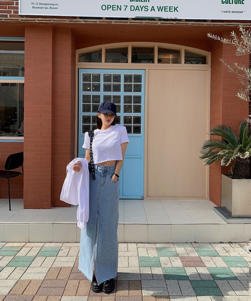 meJane(ミージェーン)の「センタースリットハイウエストデニムロングスカート(デニムスカート・レディース・ブルー・S/M/L)」の6枚目の写真