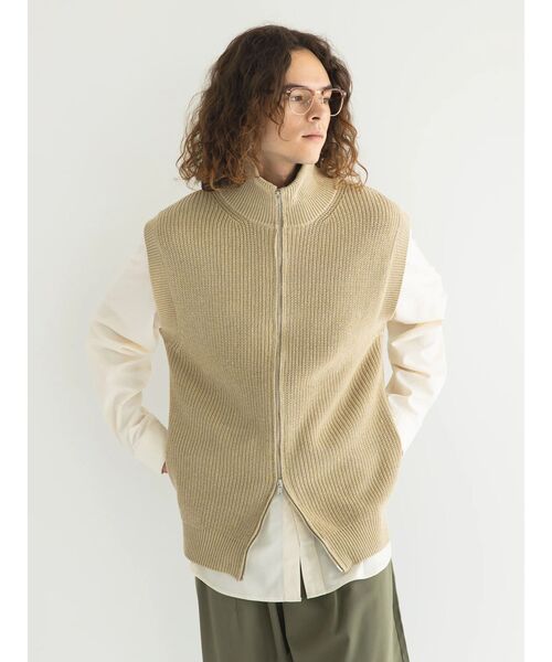 CRAFT STANDARD BOUTIQUE（クラフトスタンダードブティック）の「7Gリサイクルドライバーズニットベスト（ニット/セーター・メンズ・杢グレー/ブラック/ベージュ・M/L/XL）」の4枚目の写真