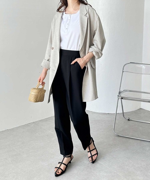 GeeRA(ジーラ)の「美脚きれい魅せ!センタープレステーパードパンツ(スラックス・レディース・ブラック/ネイビー/チャコール/アイボリー・SMALL/MEDIUM/LARGE/X-LARGE)」の18枚目の写真