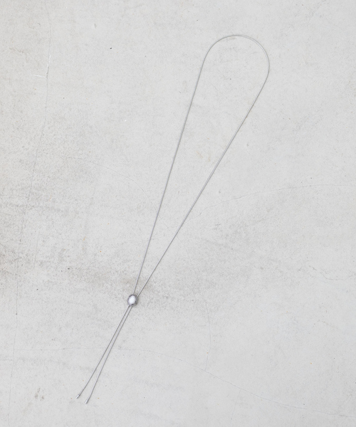 NOMINE（ノミネ）の「ループタイネックレス（ネックレス・レディース・シルバー/ホワイト/ブラック・フリー）」の5枚目の写真