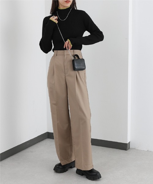 COLONY 2139（コロニートゥーワンスリーナイン）の「PBT配色ラインハイネックリブニット（ニット/セーター・レディース・サックスブルー/グレー/オレンジ/ベージュ/ライトグリーン/アイボリー/ブラック/ブルー・FREE）」の10枚目の写真