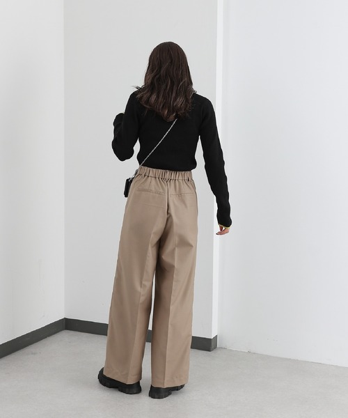 COLONY 2139（コロニートゥーワンスリーナイン）の「PBT配色ラインハイネックリブニット（ニット/セーター・レディース・サックスブルー/グレー/オレンジ/ベージュ/ライトグリーン/アイボリー/ブラック/ブルー・FREE）」の14枚目の写真