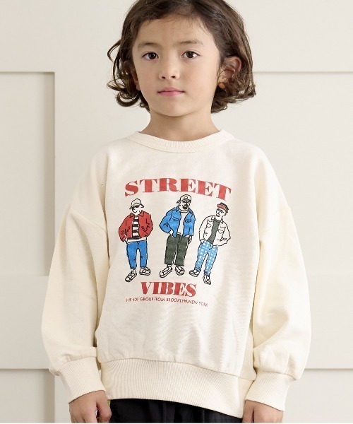 Life Support Products(ライフサポートプロダクツ)の「裏毛プリントワイドトレーナー(80~150cm)(スウェット・キッズ・アイボリー/レッド/ブラウン/ブルー/マスタード/オフホワイト/パープル/杢グレー/ブラック/グリーン・80/90/95/100/110/140/150/120/130)」の2枚目の写真