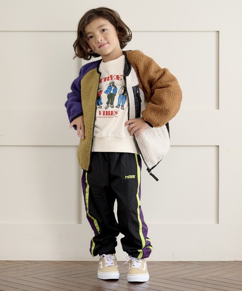 Life Support Products(ライフサポートプロダクツ)の「裏毛プリントワイドトレーナー(80~150cm)(スウェット・キッズ・アイボリー/レッド/ブラウン/ブルー/マスタード/オフホワイト/パープル/杢グレー/ブラック/グリーン・80/90/95/100/110/140/150/120/130)」の16枚目の写真