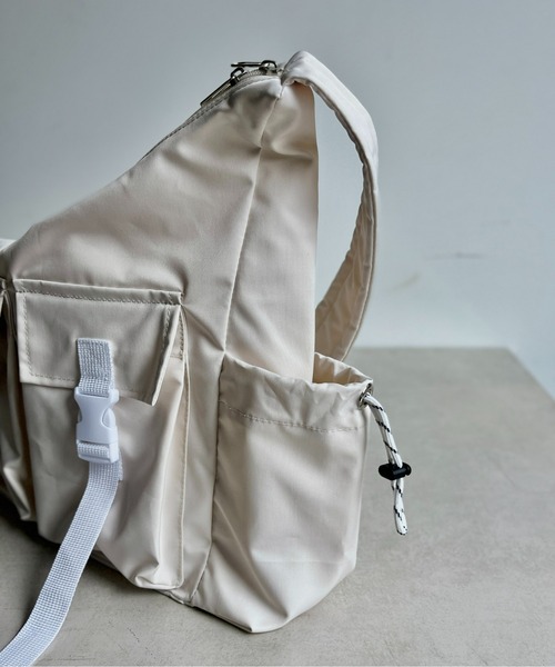 CPCM（シーピーシーエム）の「2ポケバックルショルダーバッグ（ショルダーバッグ・メンズ・アイボリー/ブラック/グリーン・FREE）」の21枚目の写真