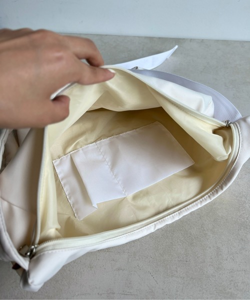 CPCM（シーピーシーエム）の「2ポケバックルショルダーバッグ（ショルダーバッグ・メンズ・アイボリー/ブラック/グリーン・FREE）」の22枚目の写真