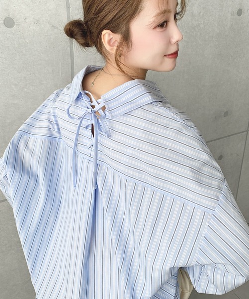 moment+(モーメントプラス)の「マルチストライプ後ろ編み上げ長袖シャツ(シャツ/ブラウス・レディース・サックスブルー/イエロー/ピンク・M/L)」の18枚目の写真