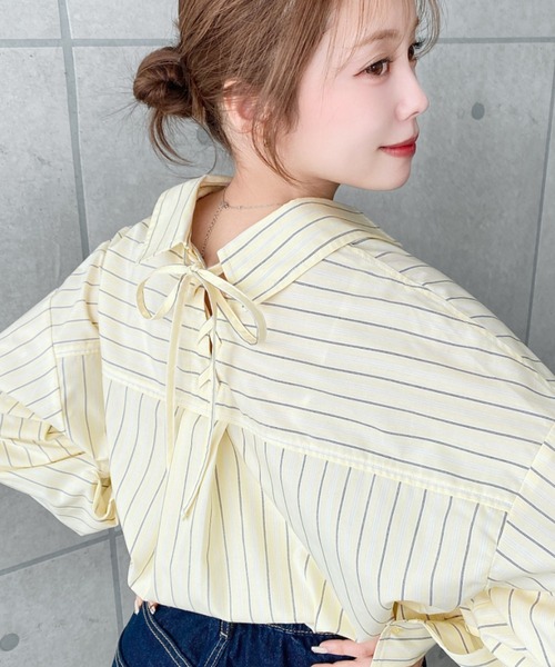 moment+(モーメントプラス)の「マルチストライプ後ろ編み上げ長袖シャツ(シャツ/ブラウス・レディース・サックスブルー/イエロー/ピンク・M/L)」の4枚目の写真