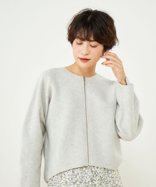 NOLLEY’S(ノーリーズ)の「強縮ジップアップカーディガン(カーディガン/ボレロ・レディース・オフホワイト/ライトブルー/ライトグレー・38)」の4枚目の写真
