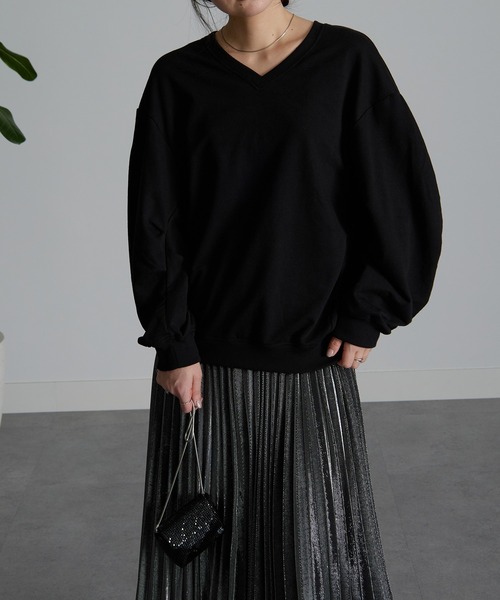 RANAN（ラナン）の「[24AW新色追加]バックギャザーVネックスウェット（Tシャツ/カットソー・レディース・ブラック/グレー/アイボリー/モカ・L/M/LL/S）」の22枚目の写真