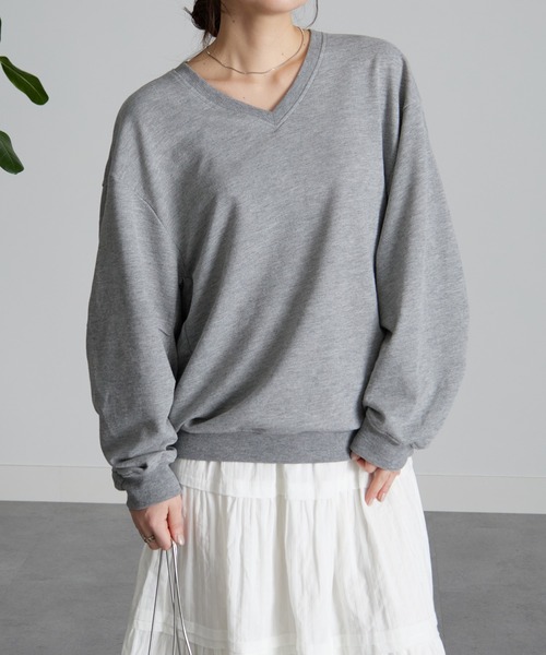 RANAN（ラナン）の「[24AW新色追加]バックギャザーVネックスウェット（Tシャツ/カットソー・レディース・ブラック/グレー/アイボリー/モカ・L/M/LL/S）」の15枚目の写真