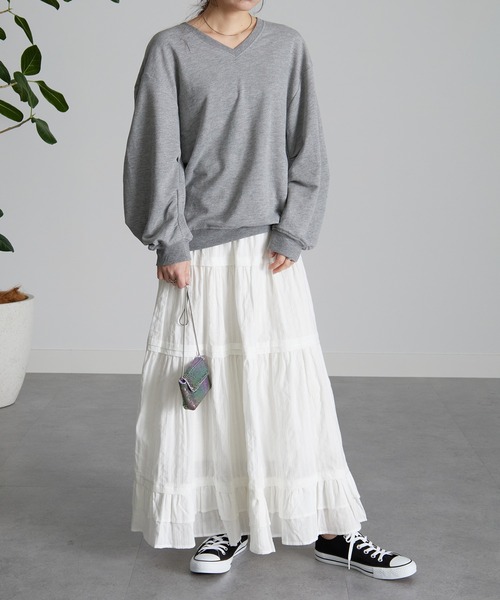 RANAN（ラナン）の「[24AW新色追加]バックギャザーVネックスウェット（Tシャツ/カットソー・レディース・ブラック/グレー/アイボリー/モカ・L/M/LL/S）」の14枚目の写真