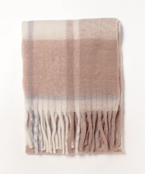 OLD BETTY'S（オールドベティーズ）の「ふわふわボリューム チェックマフラー（マフラー・レディース・ベージュ/ピンク/ブラウン/グリーン・FREE）」の8枚目の写真