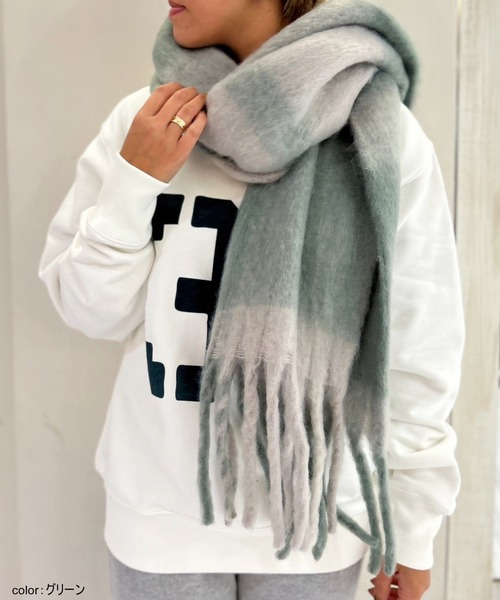 OLD BETTY'S（オールドベティーズ）の「ふわふわボリューム チェックマフラー（マフラー・レディース・ベージュ/ピンク/ブラウン/グリーン・FREE）」の9枚目の写真