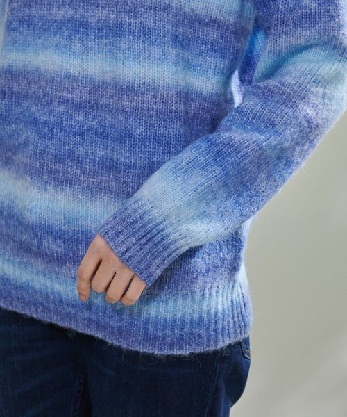 Arnold Palmer（アーノルドパーマー）の「グラデーション ボーダーニット シェア プルオーバー（ニット/セーター・レディース・ブルー/ライトベージュ/ブラック・M/S/L/XS/LL）」の6枚目の写真