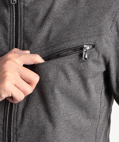 HIDEAWAYS NICOLE（ハイダウェイニコル）の「クリスピージャカードジャージーブルゾン（ライダースジャケット・メンズ・チャコールグレー/ライトグレー・MEDIUM/LARGE/X-LARGE）」の8枚目の写真
