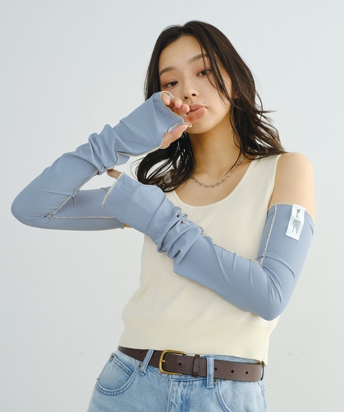Wpc.（ダブリュピーシー）の「★【Wpc.公式】UVカット 接触冷感アームカバー（アームカバー・レディース・ブラウン/ブラック/グレー/オフホワイト/ブルー・FREE）」の13枚目の写真