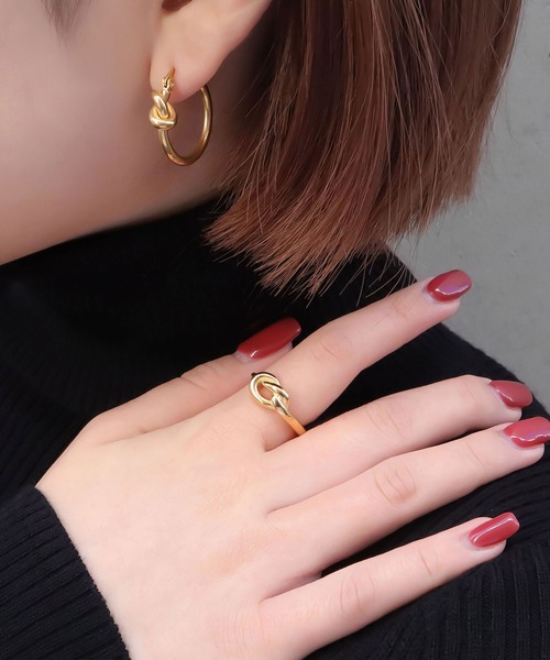 blackdia ocean(ブラックダイヤオーシャン)の「blackdia ocean シングルツイストリング(リング・レディース・ゴールド/シルバー・9号/12号/13号/18号/16号)」の6枚目の写真