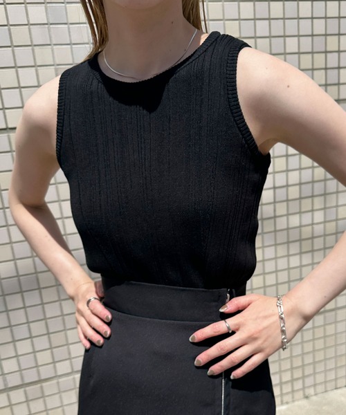 select MOCA(セレクトモカ)の「ランダムリブノースリーブニット(ニット/セーター・レディース・ブラック/ダークベージュ/グレー・FREE)」の14枚目の写真