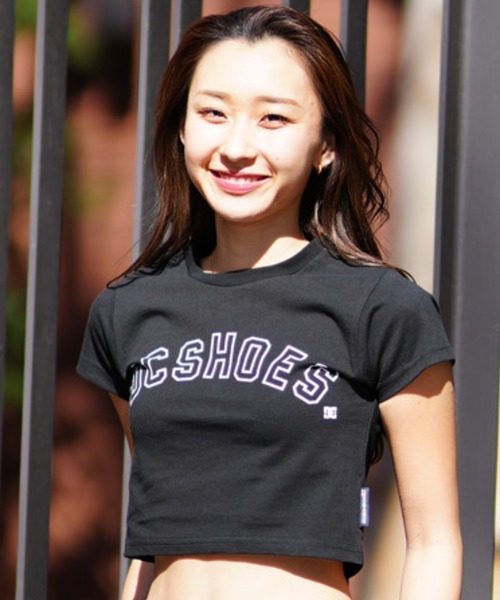 DC(ディーシー)の「DC/ディーシー ショート丈Tシャツ LST241309(Tシャツ/カットソー・レディース・オレンジ/ホワイト/ブラック・M/S)」の11枚目の写真
