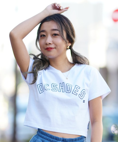 DC(ディーシー)の「DC/ディーシー ショート丈Tシャツ LST241309(Tシャツ/カットソー・レディース・オレンジ/ホワイト/ブラック・M/S)」の5枚目の写真