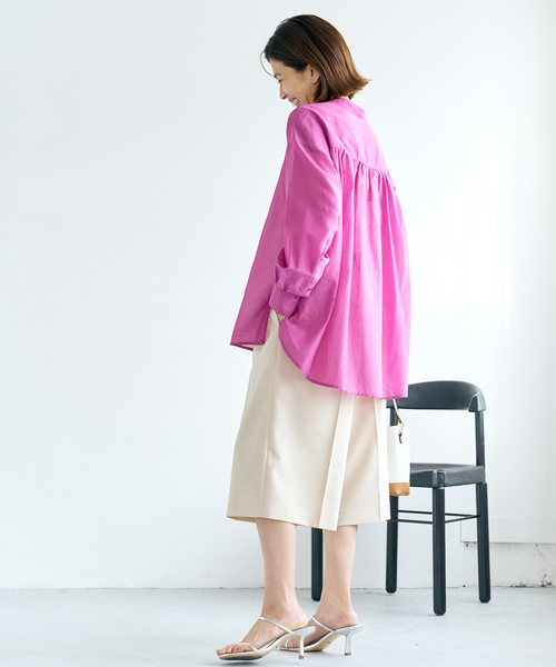 IENA（イエナ）の「コットンシルクバックギャザーシャツ（シャツ/ブラウス・レディース・ホワイト/ピンク/エメラルドブルー・36/38）」の14枚目の写真