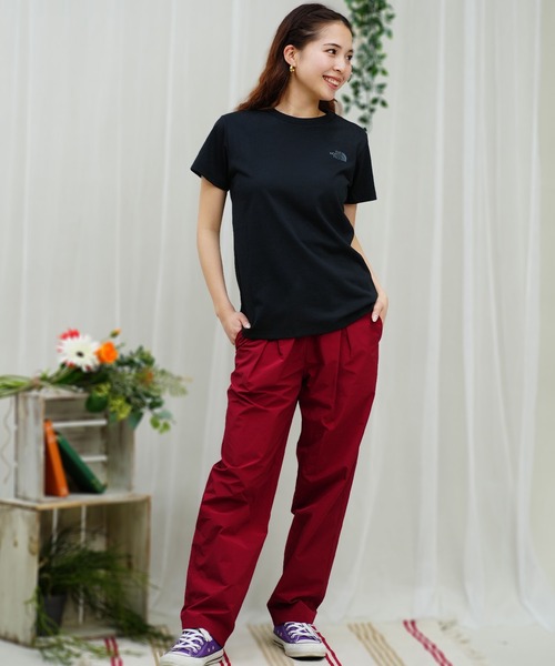 THE NORTH FACE(ザノースフェイス)の「THE NORTH FACE/ザ・ノース・フェイス S/S SQUARE MOUNTAIN LOGO プリントTシャツ NTW32377(Tシャツ/カットソー・レディース・ホワイト/ブラック・M/L/XL)」の17枚目の写真