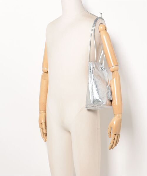 marco masi（マルコマージ）の「marco masi/レザー巾着バッグ（ショルダーバッグ・レディース・シルバー/ゴールド・FREE）」の6枚目の写真